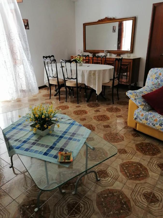 Апартаменты La Casa Di Pina Кастелламмаре-дель-Голфо Экстерьер фото